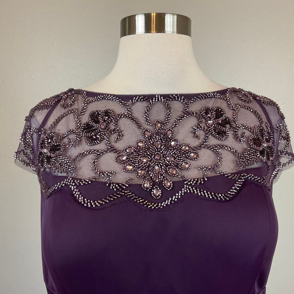 XSCAPE Beaded Chiffon Short Sleeve Ruched Sheath Cocktail Dress Purple Size 16 - Picture 8 of 12